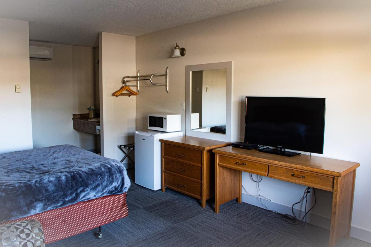 Grandview Motel Kamloops Dış mekan fotoğraf