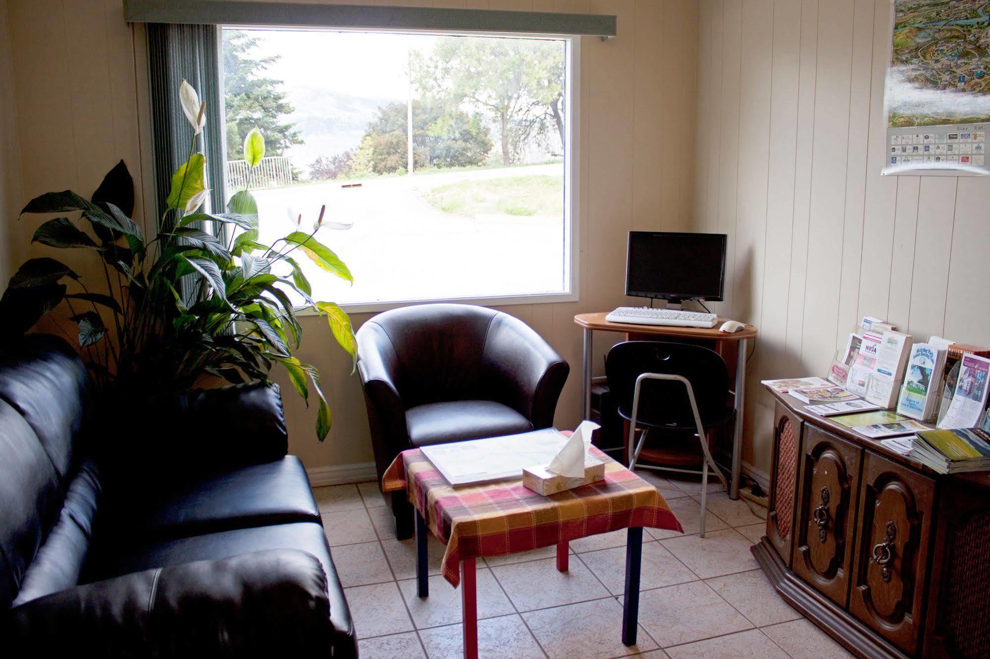 Grandview Motel Kamloops Dış mekan fotoğraf
